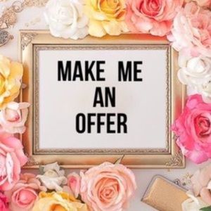 I love offers and bundles!! Any questions just ask