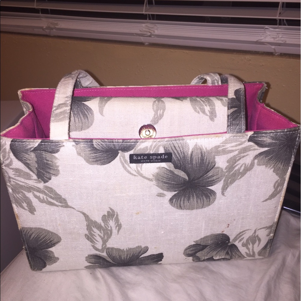 Kate spade floral bag **Price is final**