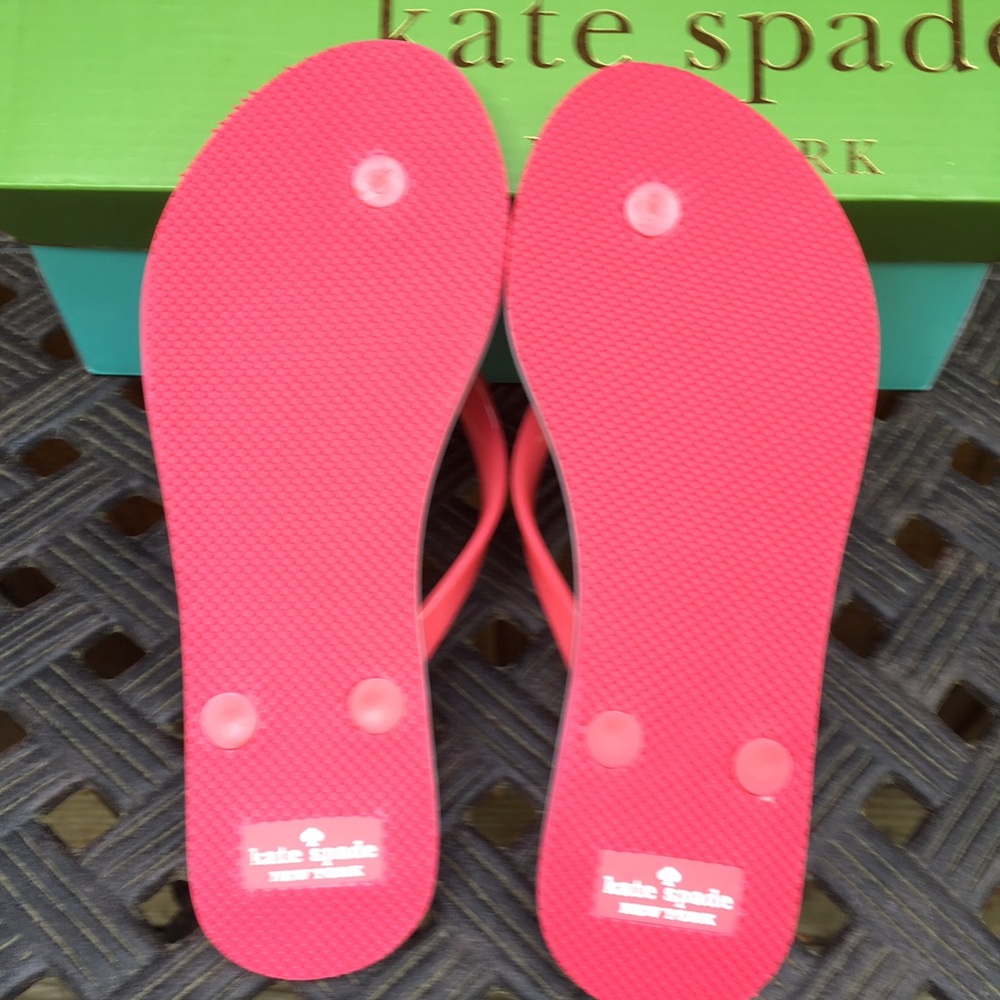 🎉HP🎉NIB Kate Spade Flip Flops On Sale!! - Picture 2 of 4