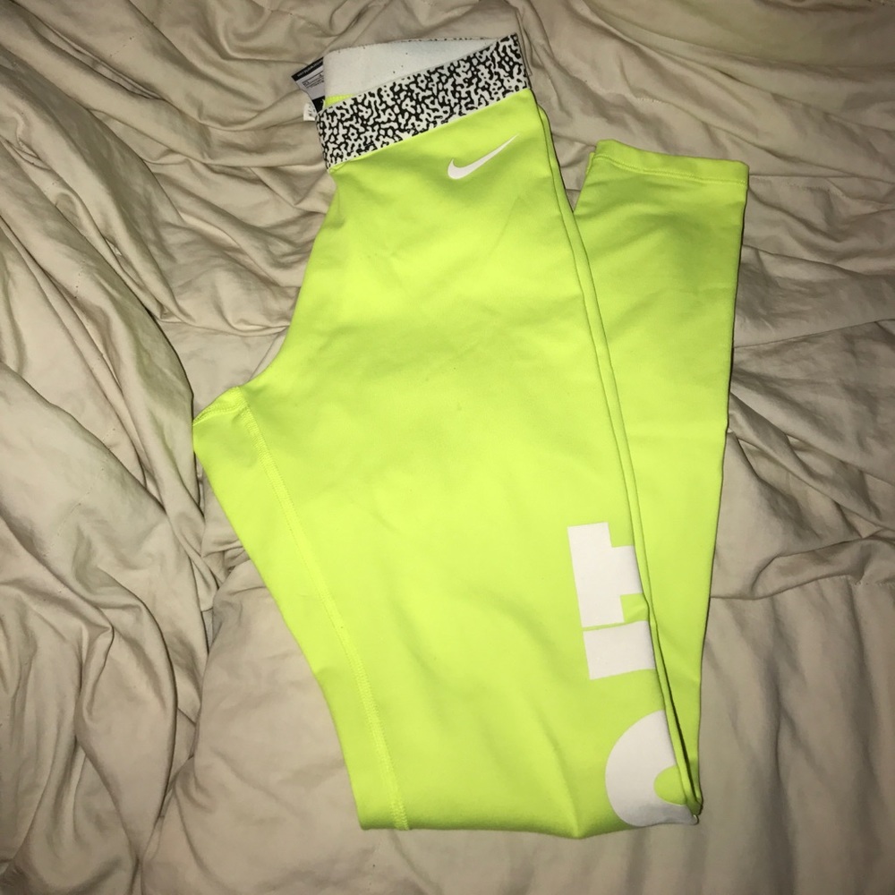 Neon Nike Pro Dry Fit size small