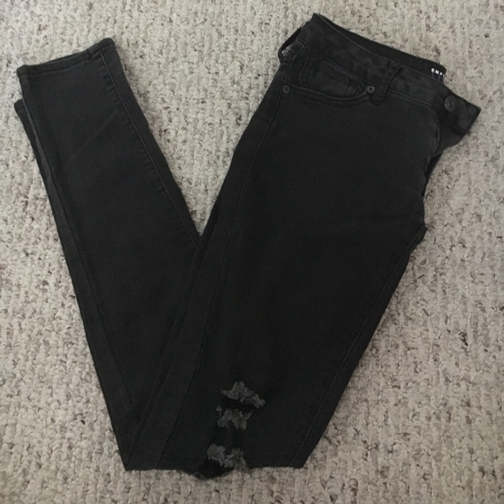 Black ripped jeans