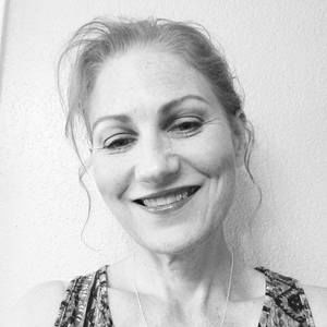 Meet your Posher, Leanne