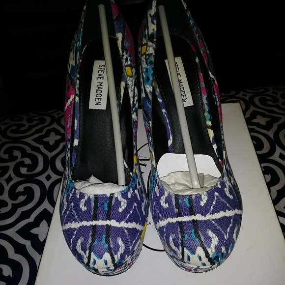 Steven Madden Pammyy Multi - Picture 3 of 3