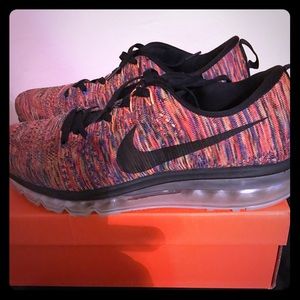 Nike Flyknit Max Premium - Men's size 11