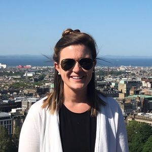 Meet your Posher, Amy