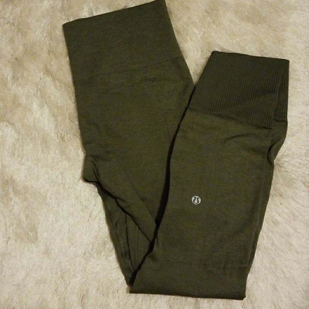 Lululemon ebb to street leggings