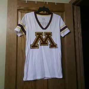 MN Gophers t-shirt