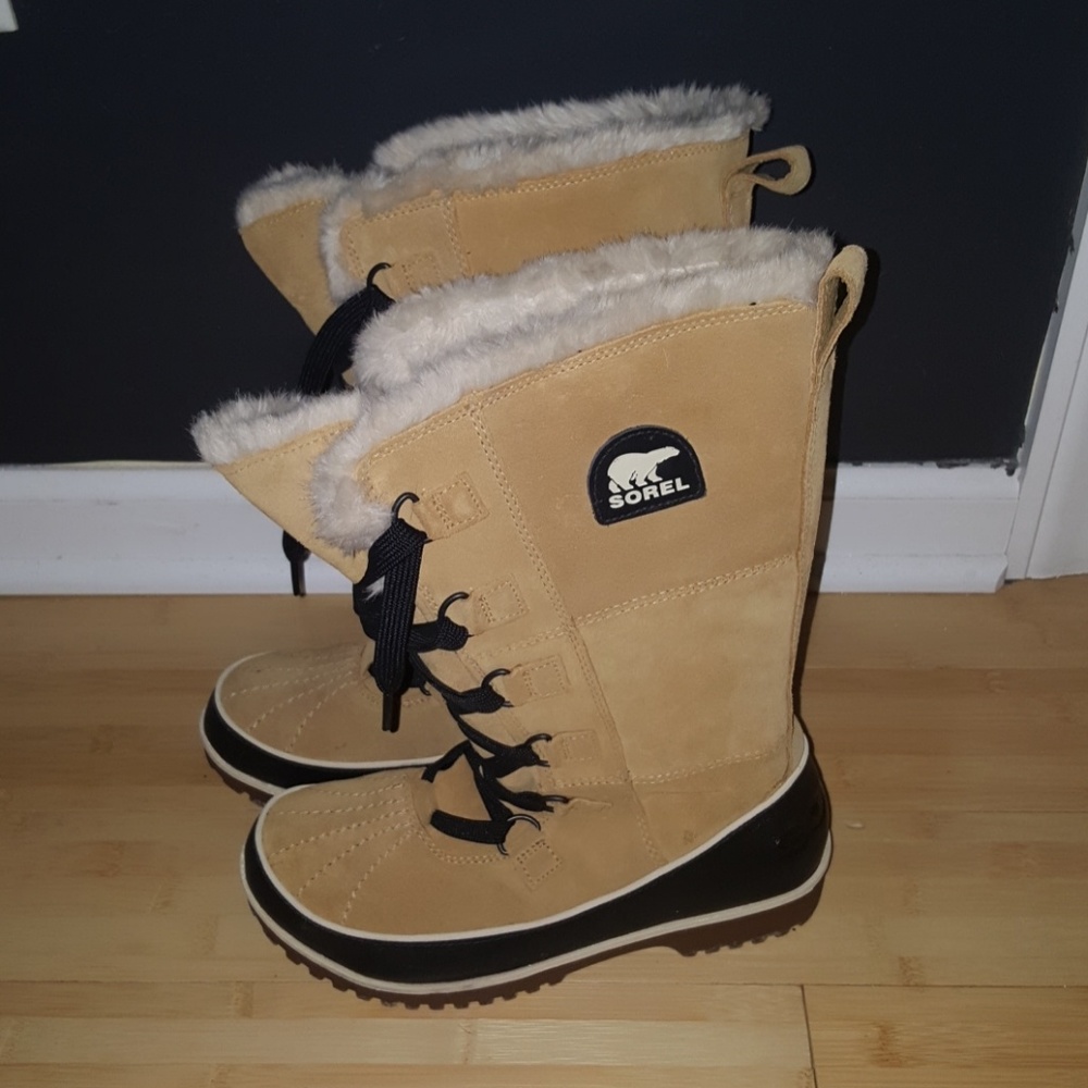 Sorel women boots
