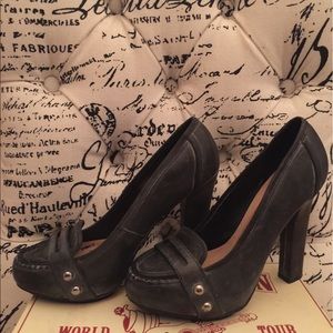 TRUE RELIGION Shoes Hathaway Pumps Gray Leather