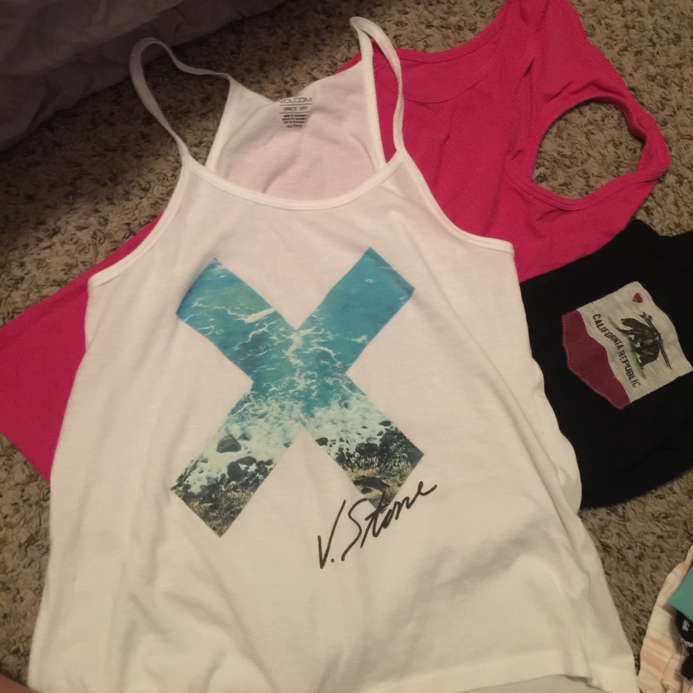 White causal summer tank top