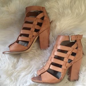 G by Guess taupe heels