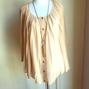 Flowy Pleated Bebe Top