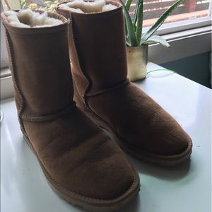 Classic short Ugg Boots