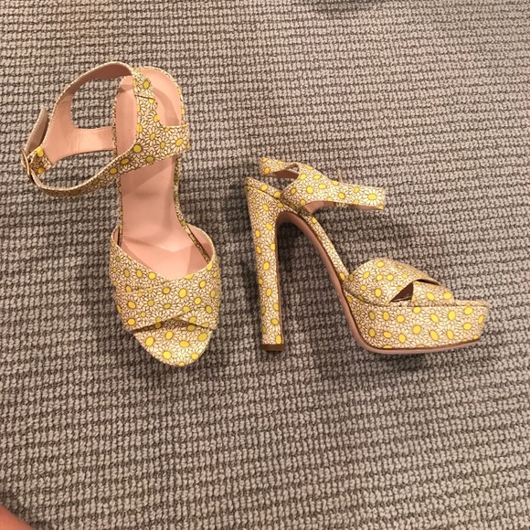 Red Valentino shoes - Picture 2 of 3