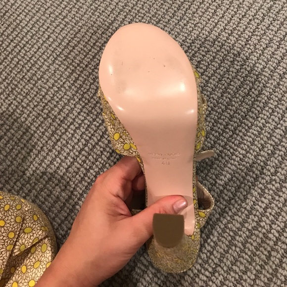 Red Valentino shoes - Picture 3 of 3