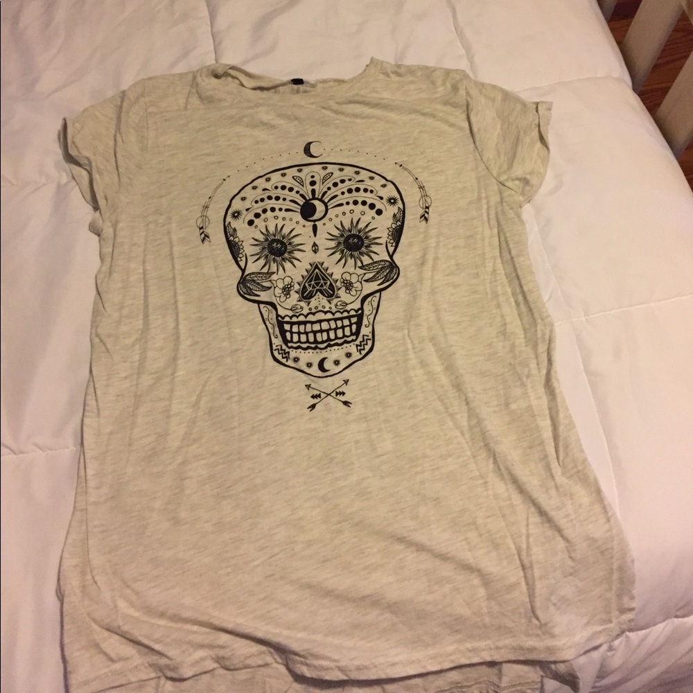 Skull printed tee
