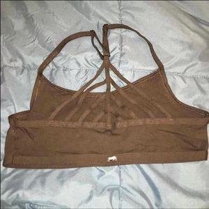 Vs pink strappy back sports bra