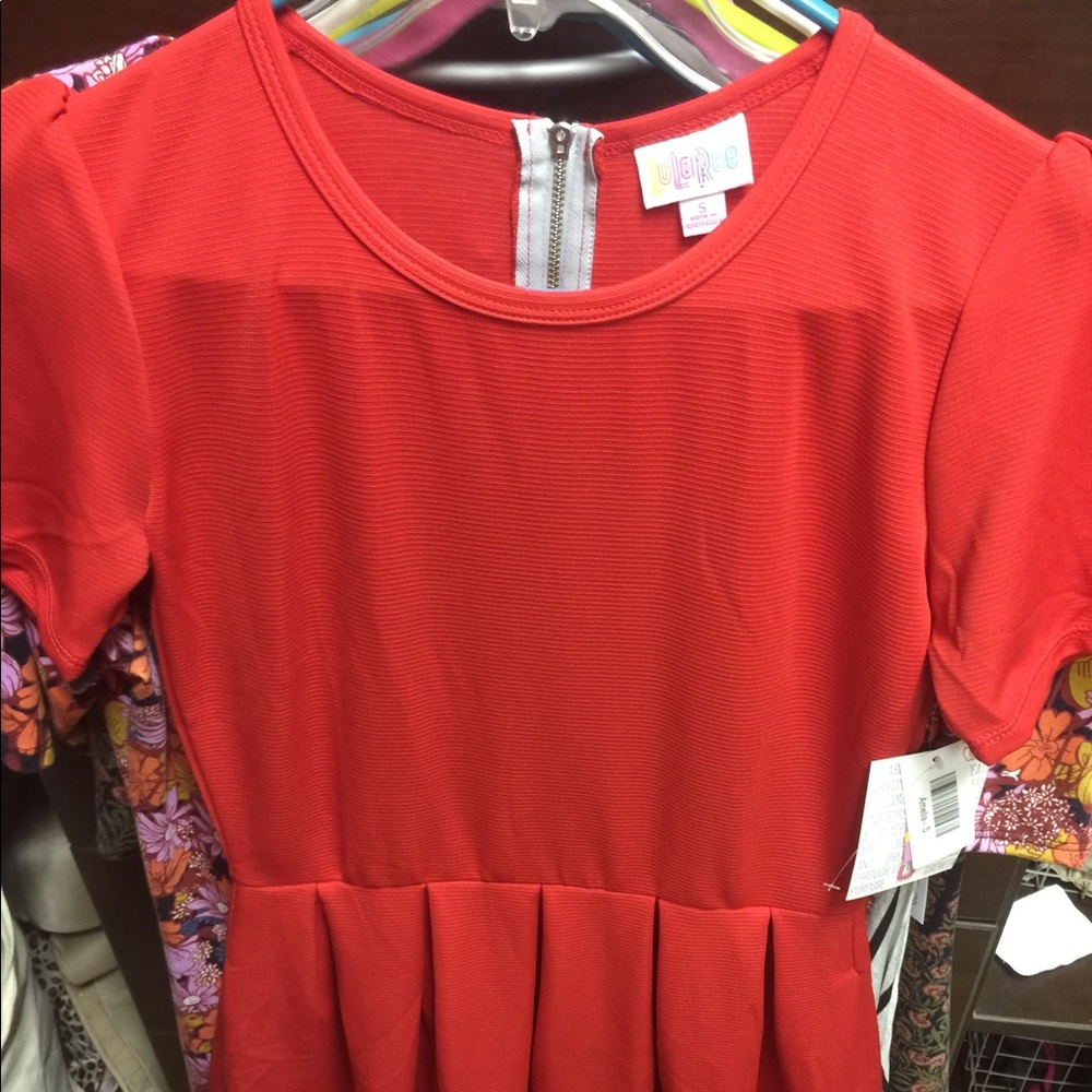 Small new with tags Amelia