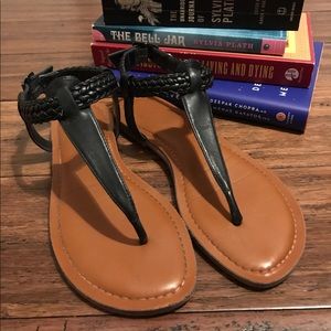 Gianni Bini sandals