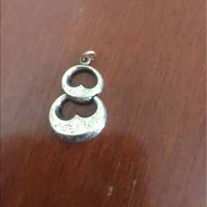 Vintage yellow gold embossed moving pendant