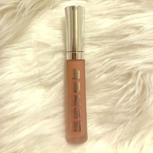 Buxom Lip Gloss in White Russian