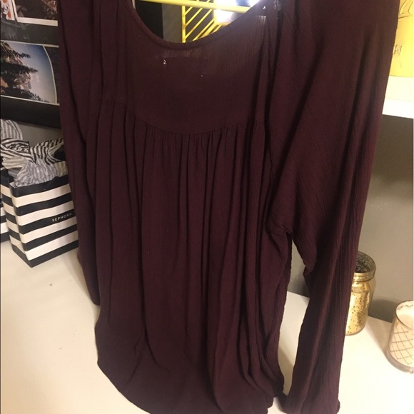 Embroidered blouse - Picture 2 of 2