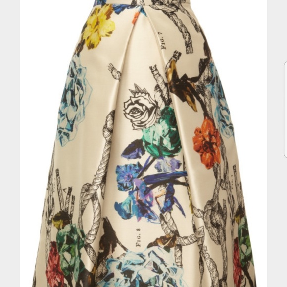 Georgeous - Picture 2 of 3