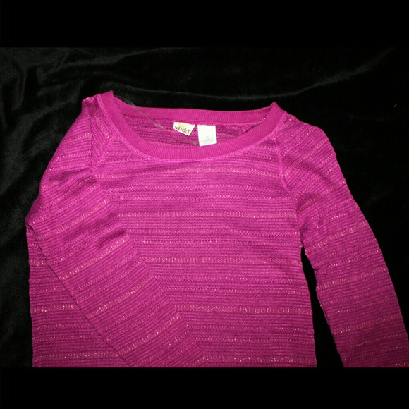 2 sweater bundle - Picture 2 of 4