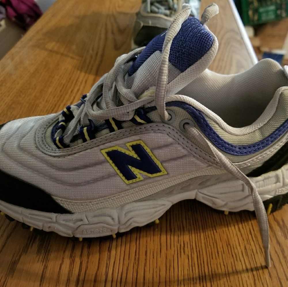 New balance youth shoes