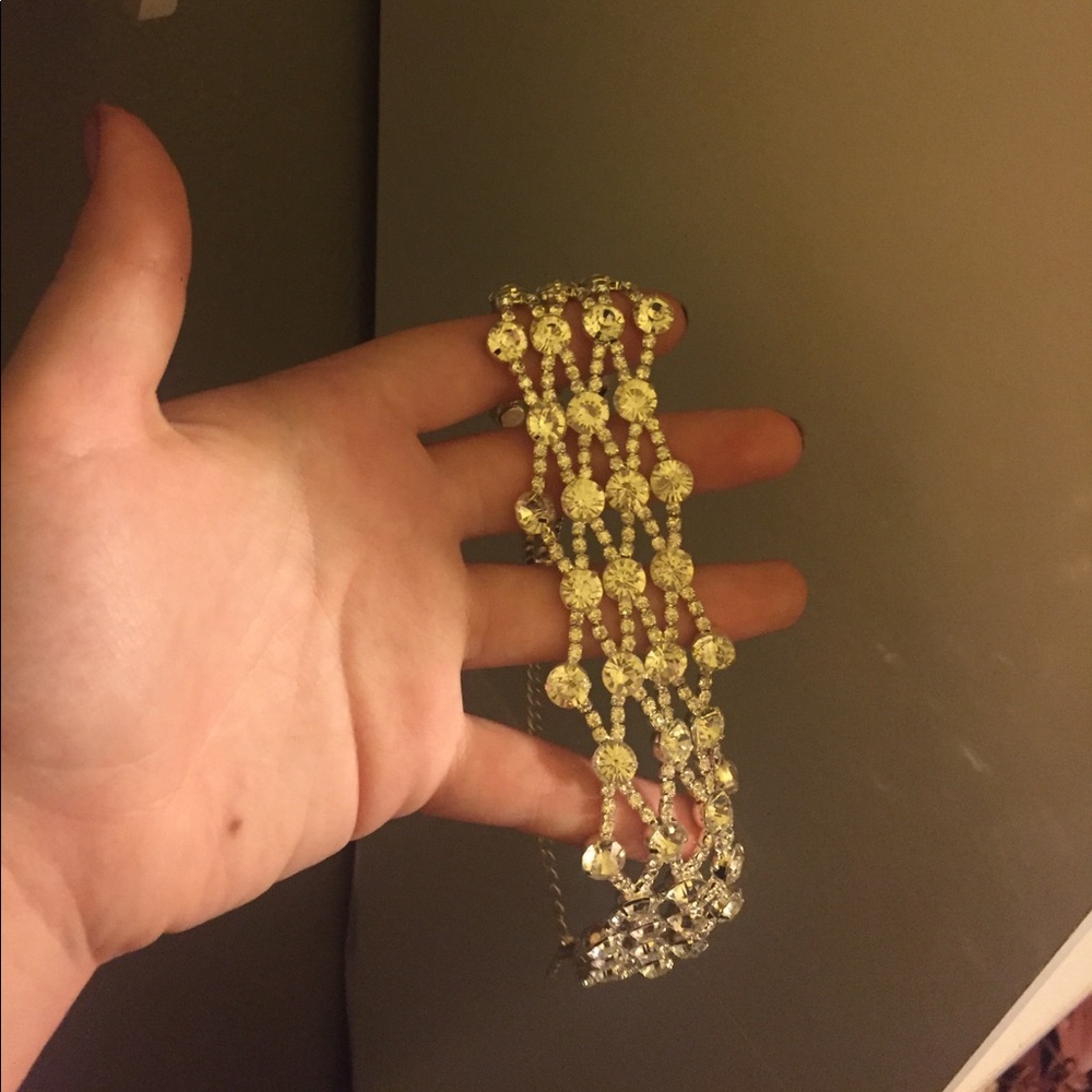 Fake diamond chocker
