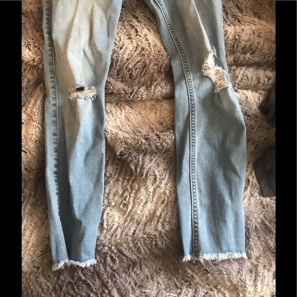 Jeans - Picture 2 of 3