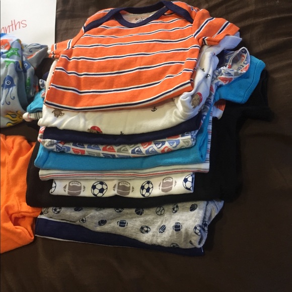 Baby boy clothes - Picture 2 of 4