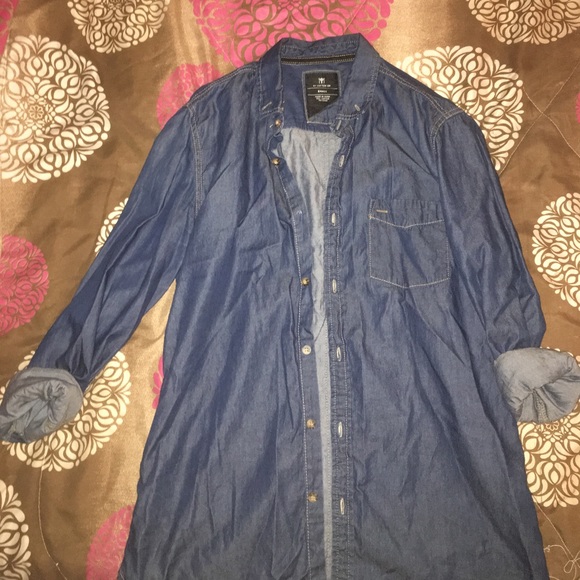 100% Cotton Denim style chambray button down - Picture 1 of 3