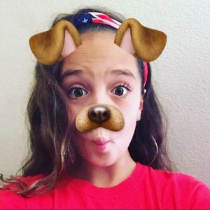 Meet your Posher, Mia