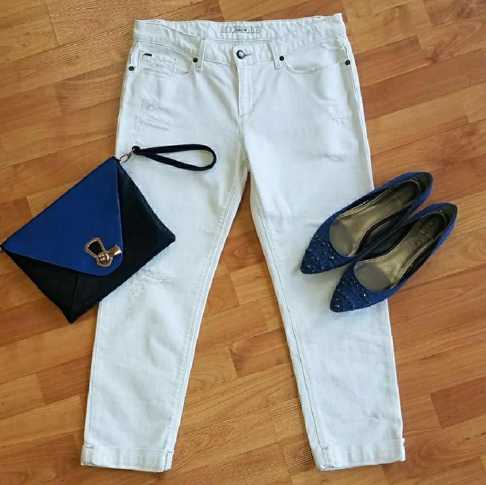 Joe's Ex-Lover Distressed Capris NWOT!