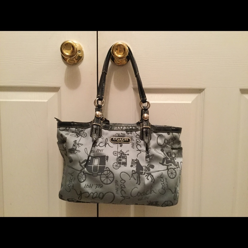 Coach HORSE & CARRIAGE tote/handbag