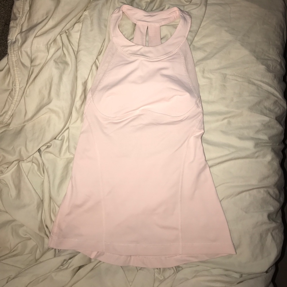 Lululemon 2 light pink tank