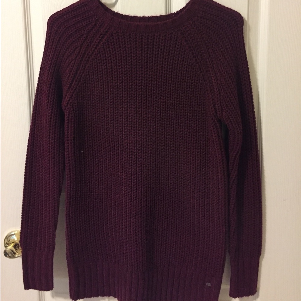 American Eagle sweater