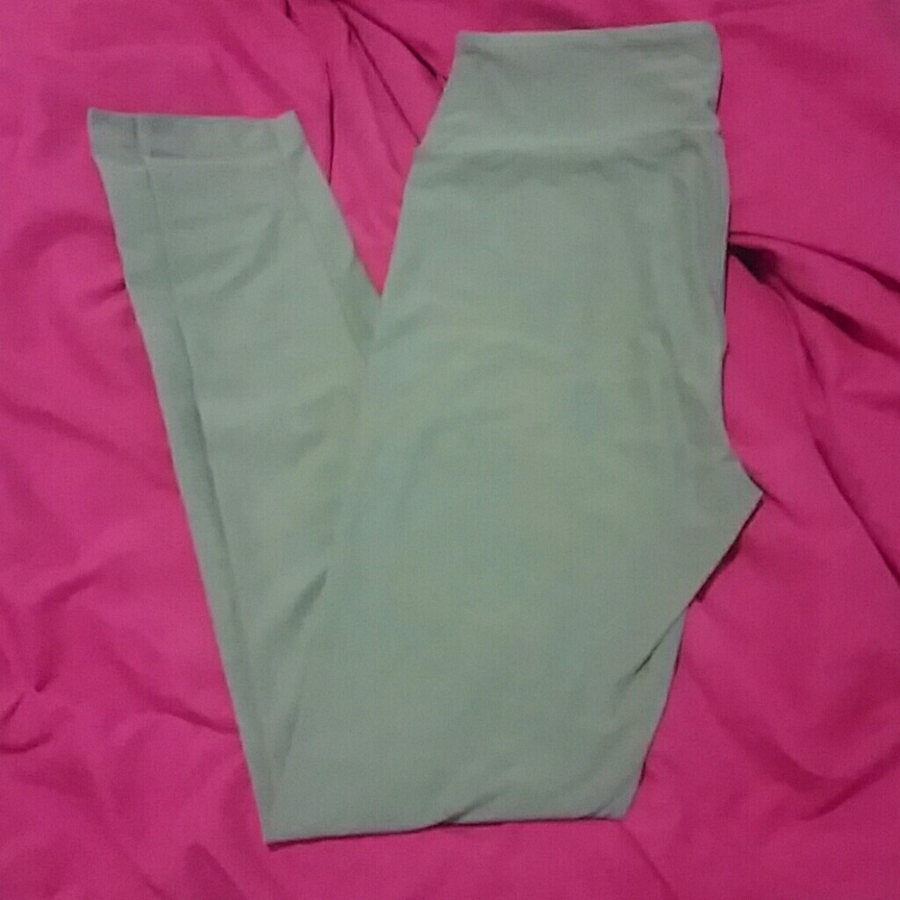 OS Sage Green Lularoe Leggings