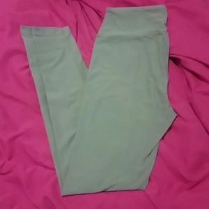 OS Sage Green Lularoe Leggings