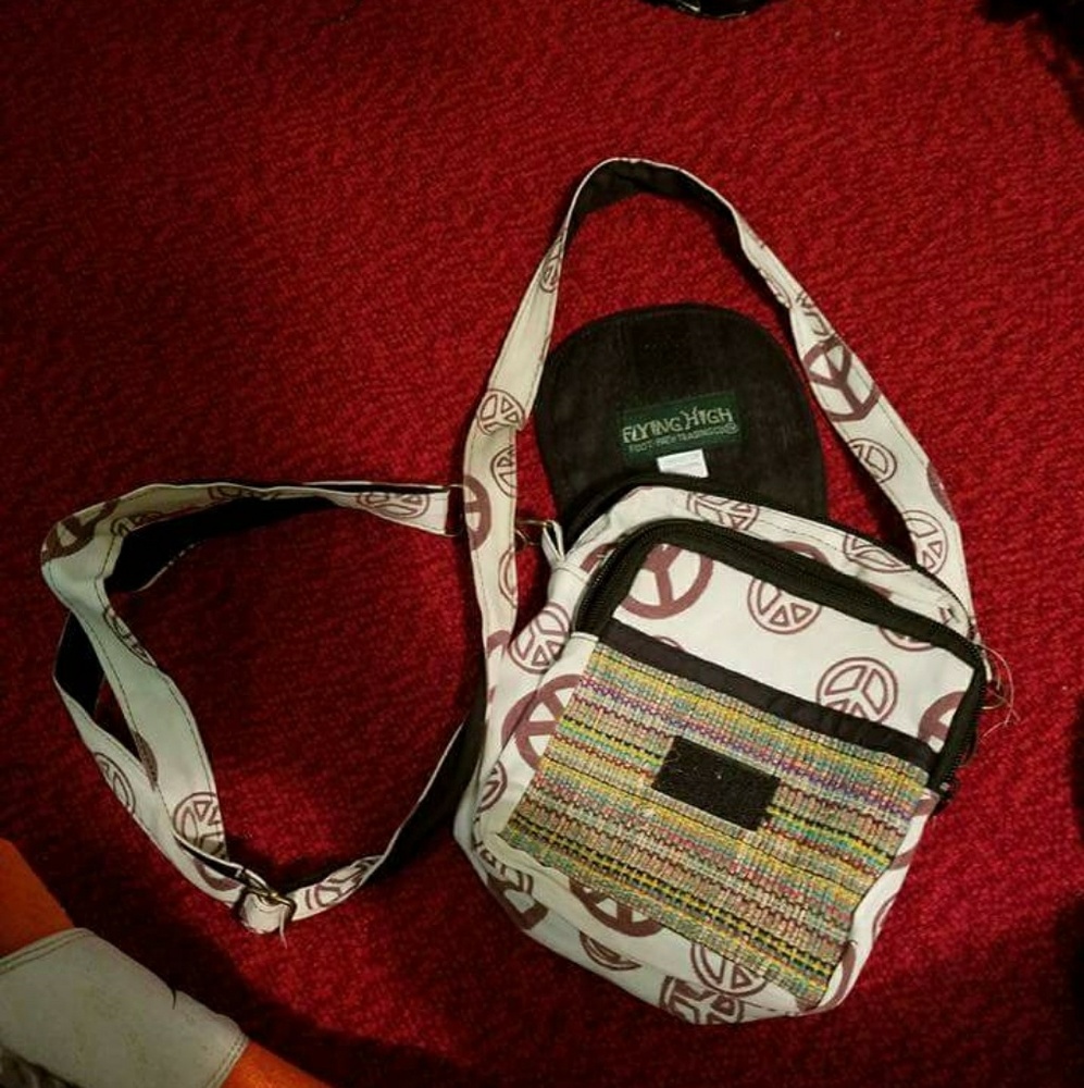 Cross body purse