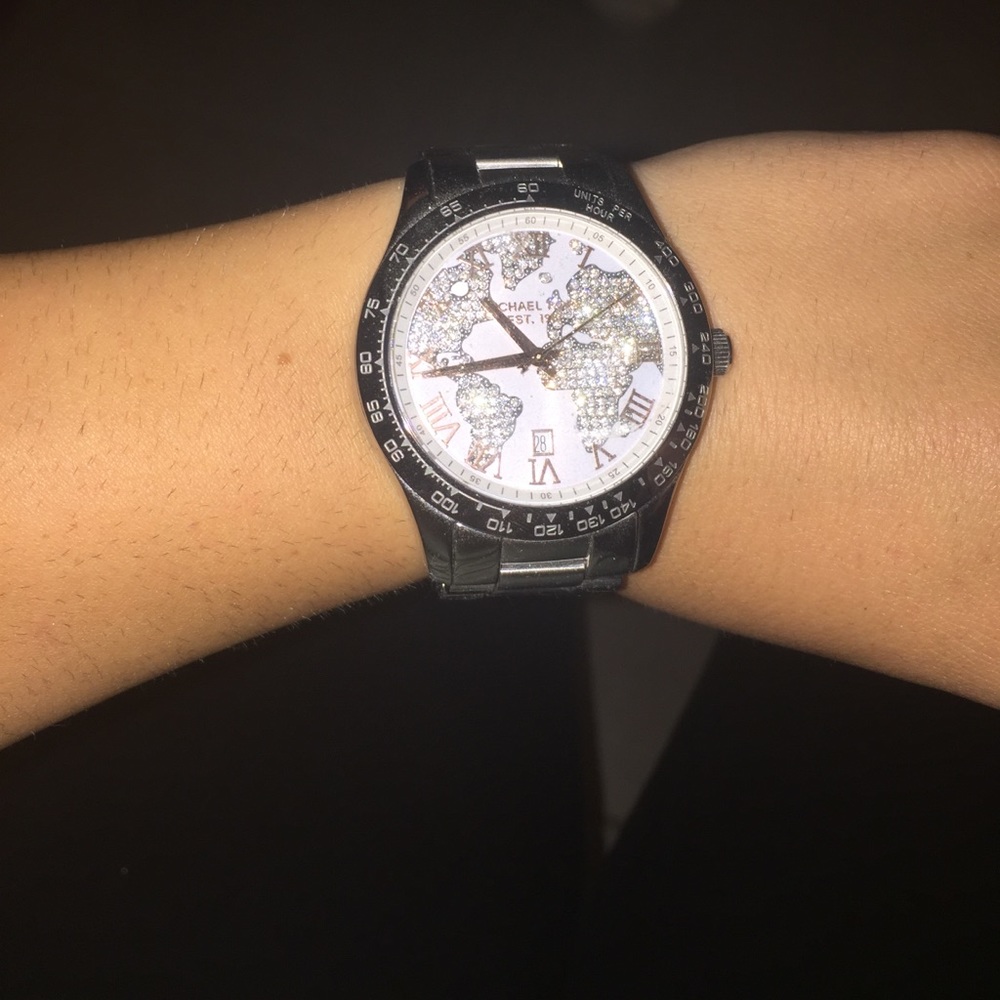 Micheal Kors World Diamond Watch