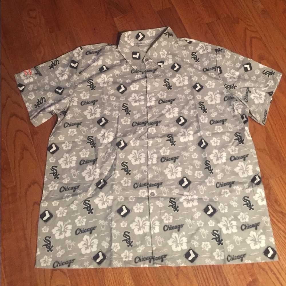 Chicago White Sox Hawiann button up shirt