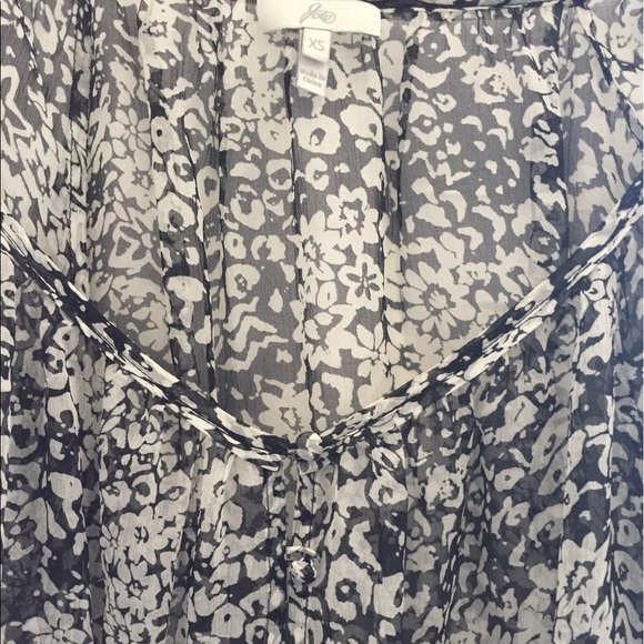 Joie black and white chiffon top - XS - Picture 2 of 5