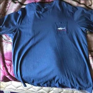 Vineyard vines shirt size large