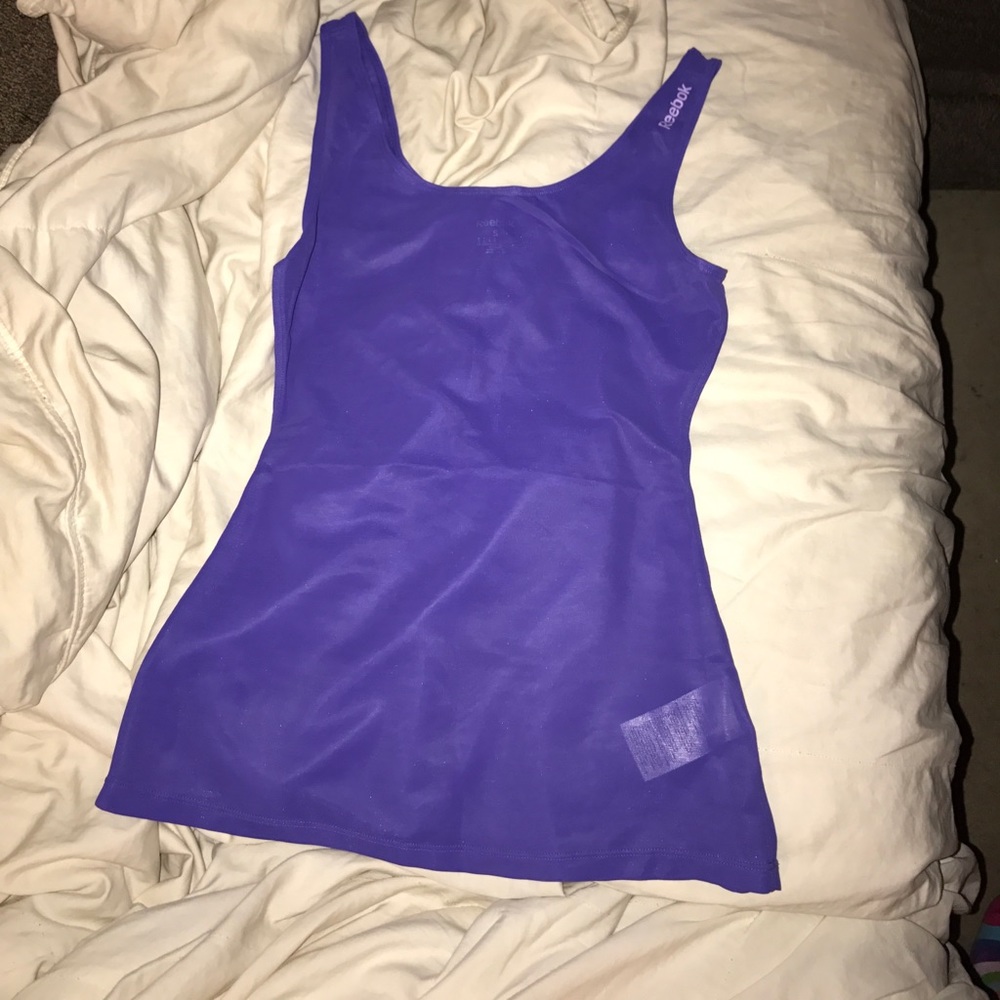 New w/o tags never worn purple small Reebok tank