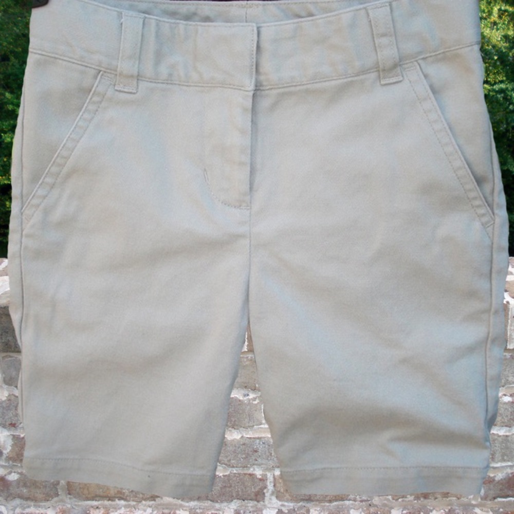 George Shorts - Size 7