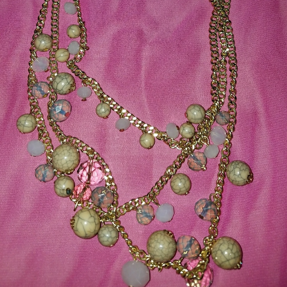 Necklaces & matching earring set