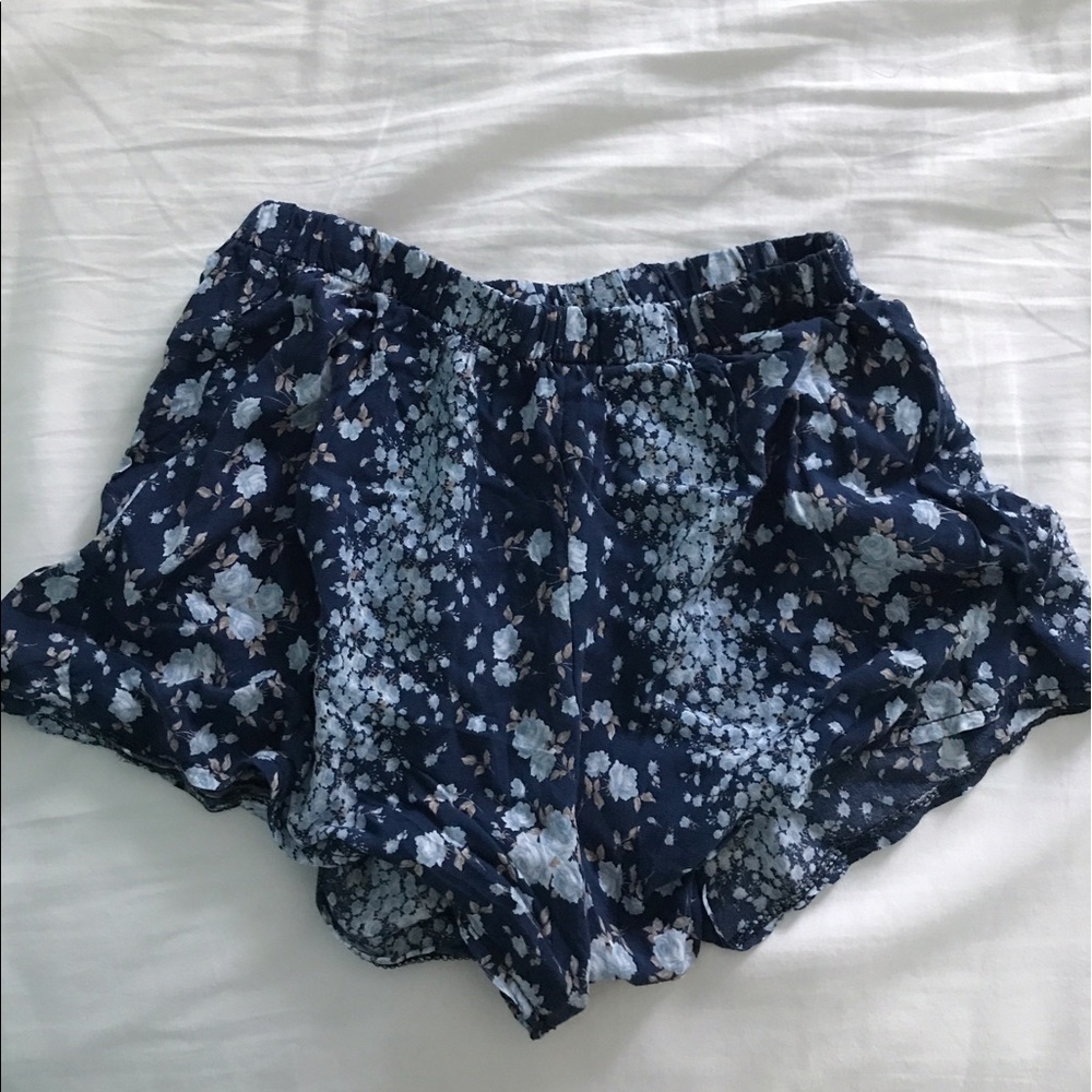 Brandy flowy shorts