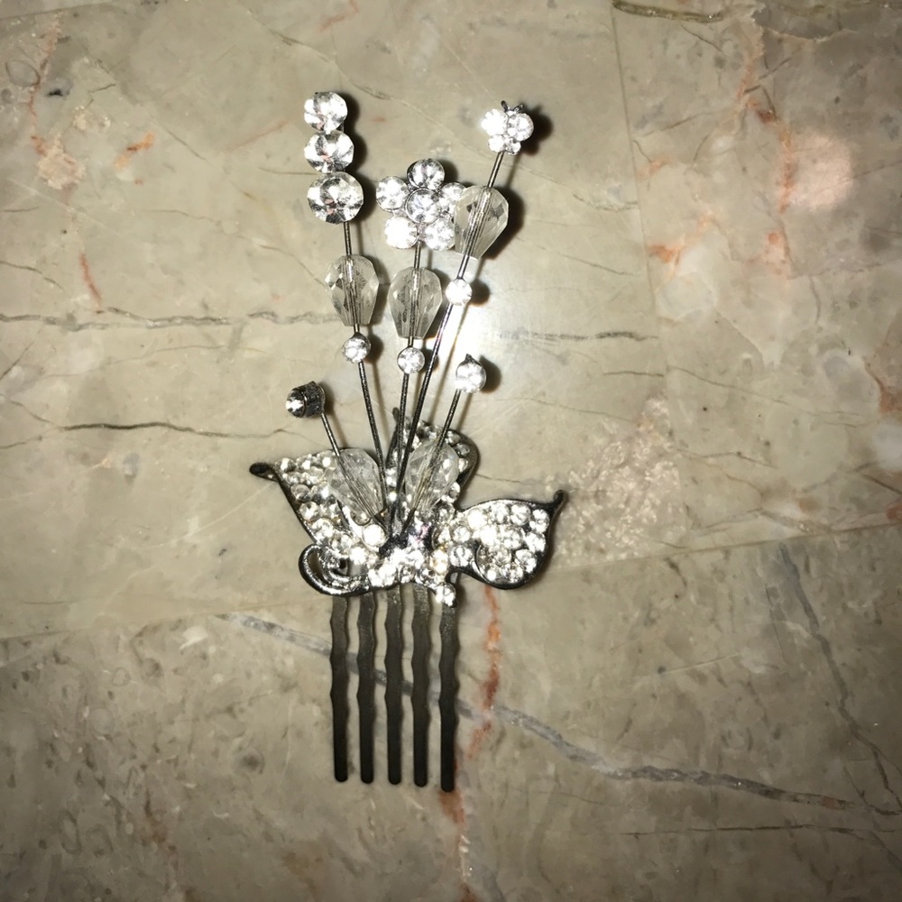 Three Piece Accessory Set - Picture 3 of 5